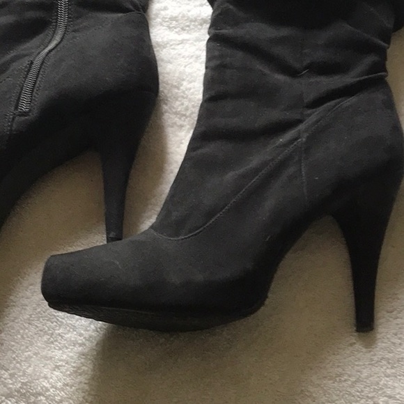 Elle Suede Boot - Picture 2 of 5